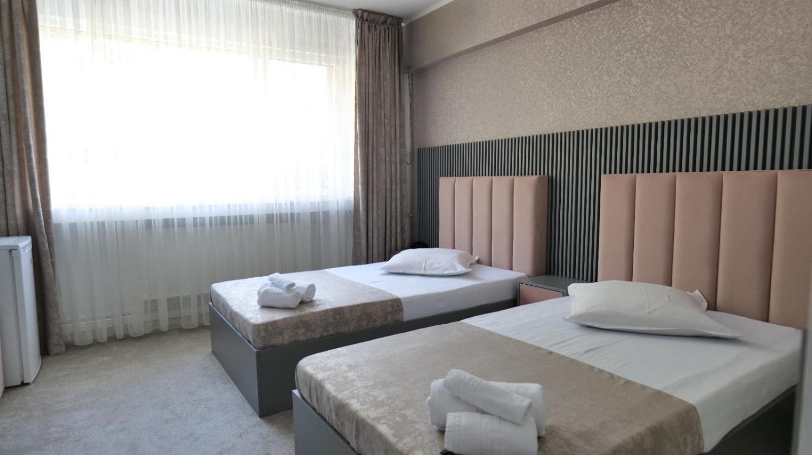 Hotel Parc Craiova Exterior photo